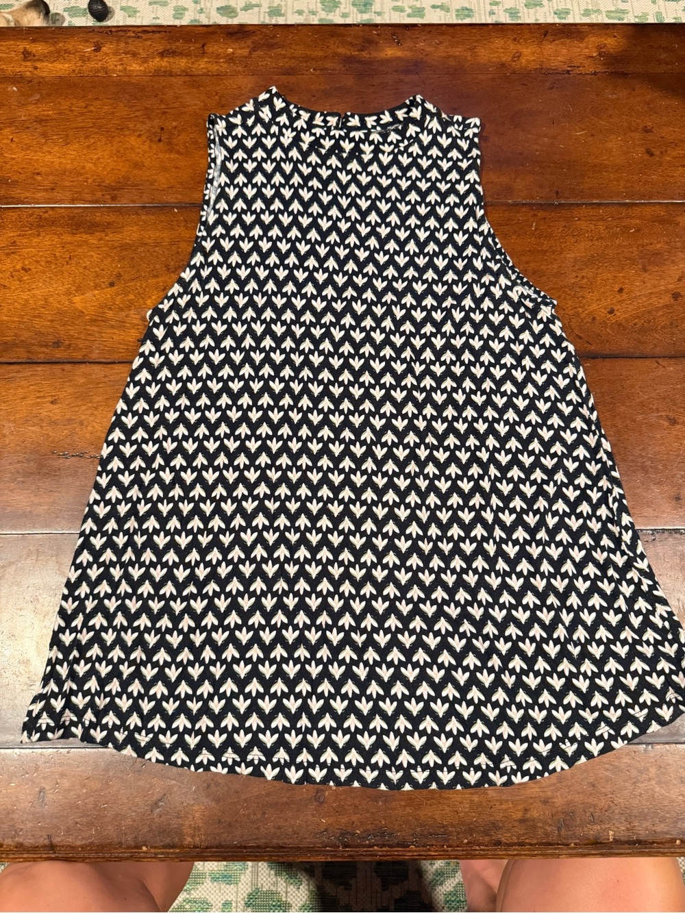LOFT Black and Cream A-Line Patterned Skirt